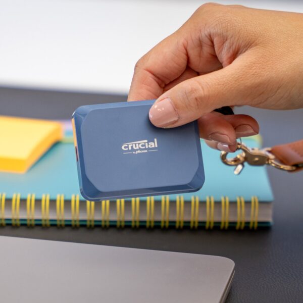 Crucial X10 4TB Type-C Portable SSD - Image 3